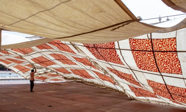 structured record fabric details